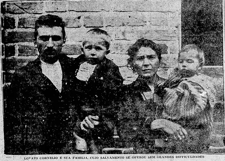 Cornelio Lovato, his wife and their two children, survivors of the Mafalda, photographed at the Hospedaria. They are Rosa Forner’s neighbours in the arrivals register.